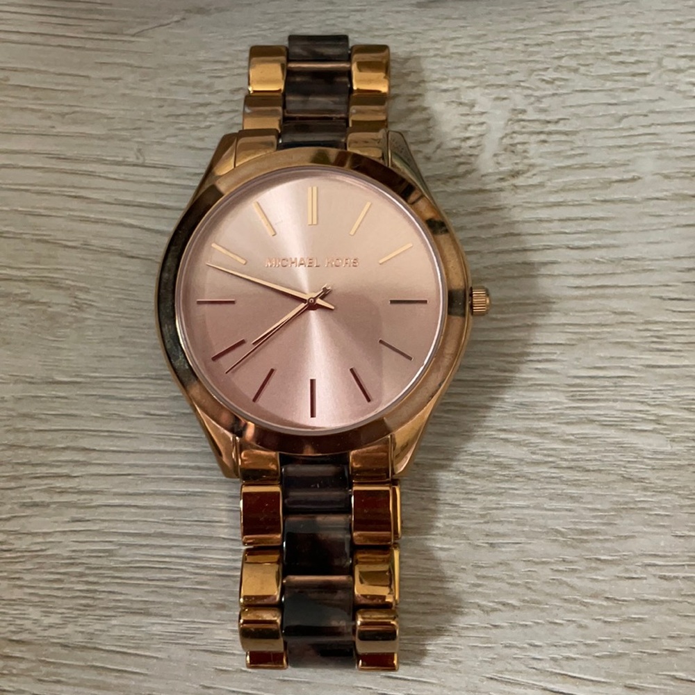 Michael Kors tortoise/rose gold watch!